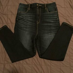 American Eagle, size 14 short, dark wash